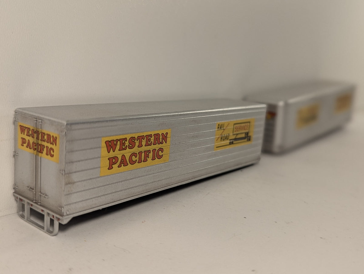 Walthers HO Gauge 89' F89F TOFC Flat TTX-Triple 28 with Western Pacific Trailers
