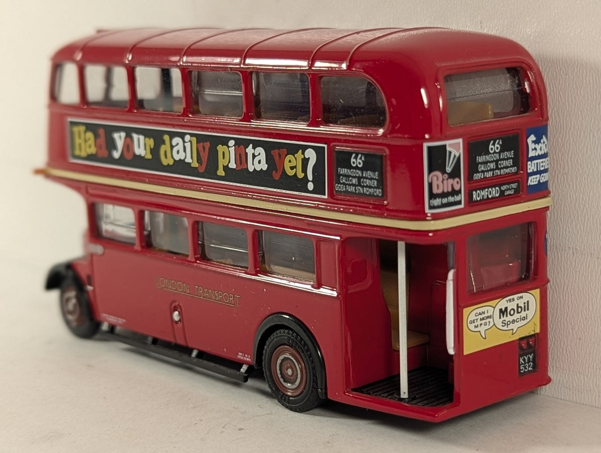 Exclusive First Editions 1:76 A.E.C. RT (Roof Box) Bus RT 1705 London Transport