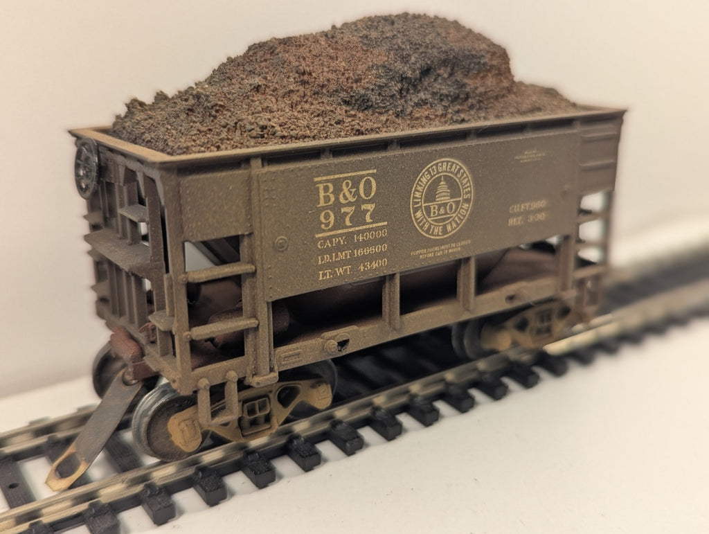 Roundhouse HO B&O Ore Hopper With Load