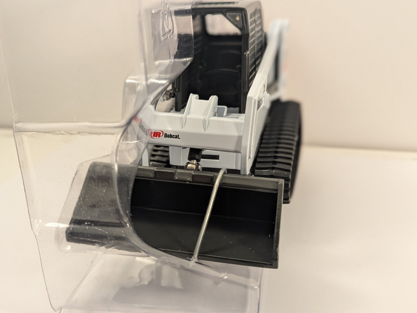 Bobcat T200 Compact Track Loader 1:25 Diecast