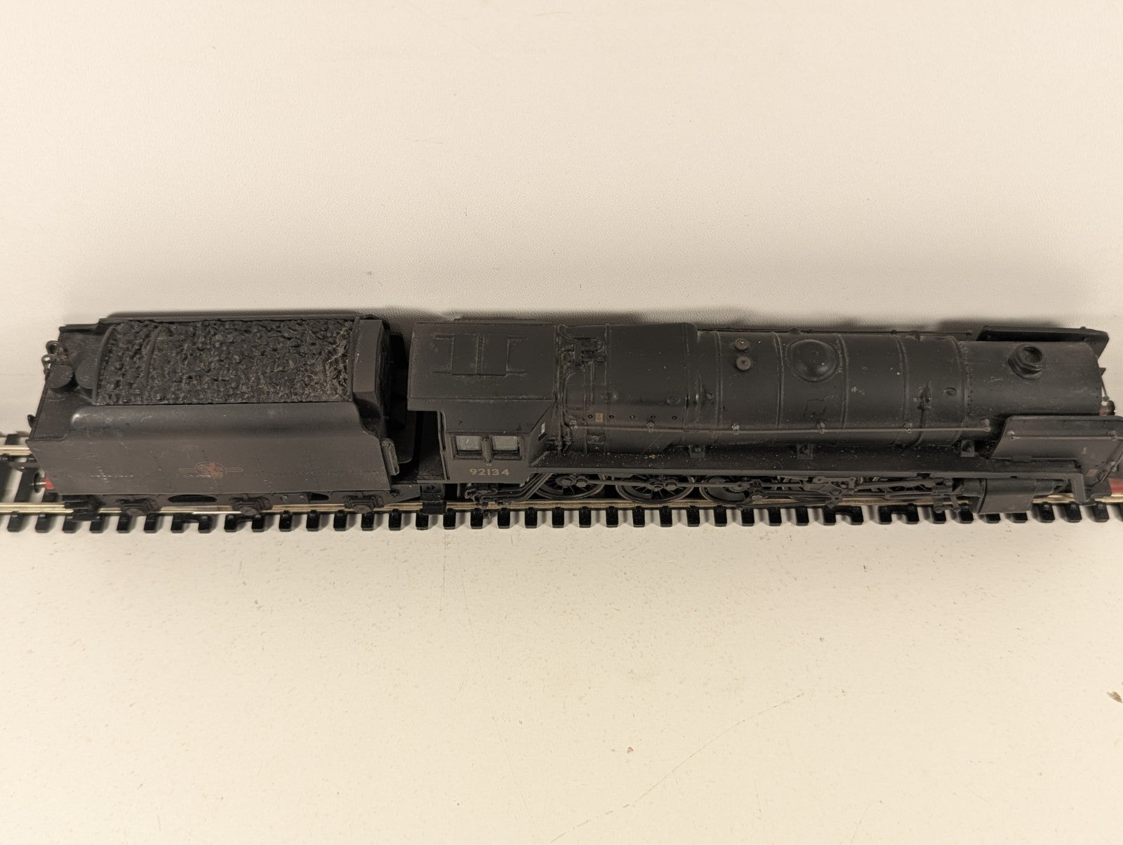Hornby BR Standard Class 9F Steam Locomotive Weathered OO Gauge
