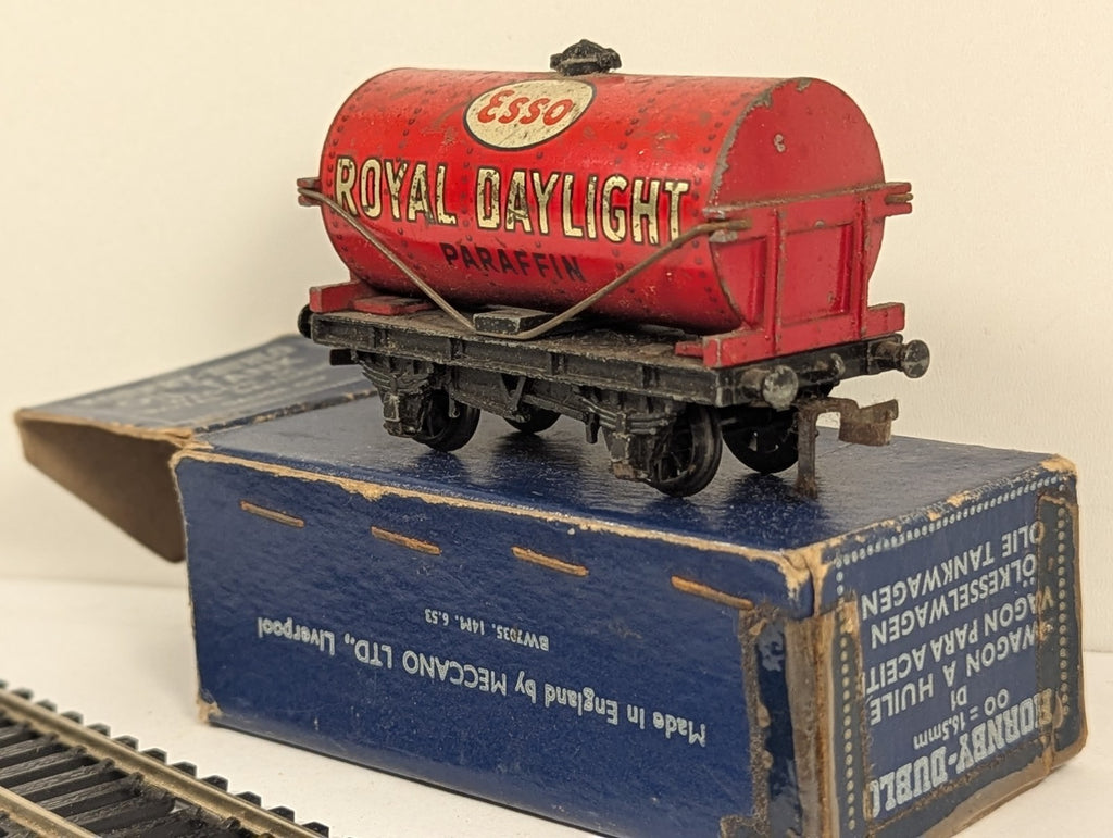 Hornby Dublo D1 Royal Daylight Paraffin Oil Tank Wagon OO Gauge