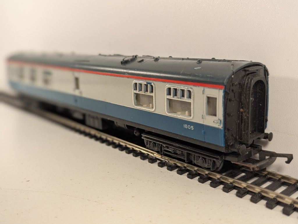 Tri-ang OO Gauge BR Mk1 Buffet Car Passenger Coach 1805 BR Blue and White