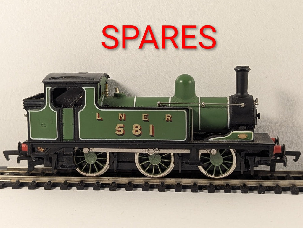 Mainline OO Gauge Class J72 0-6-0T Locomotive 581 LNER Green 37-054