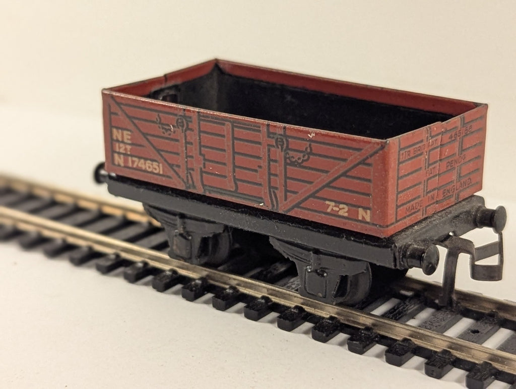 Trix Twin Railways 465168 LNER 5-Plank Open Wagon OO Gauge