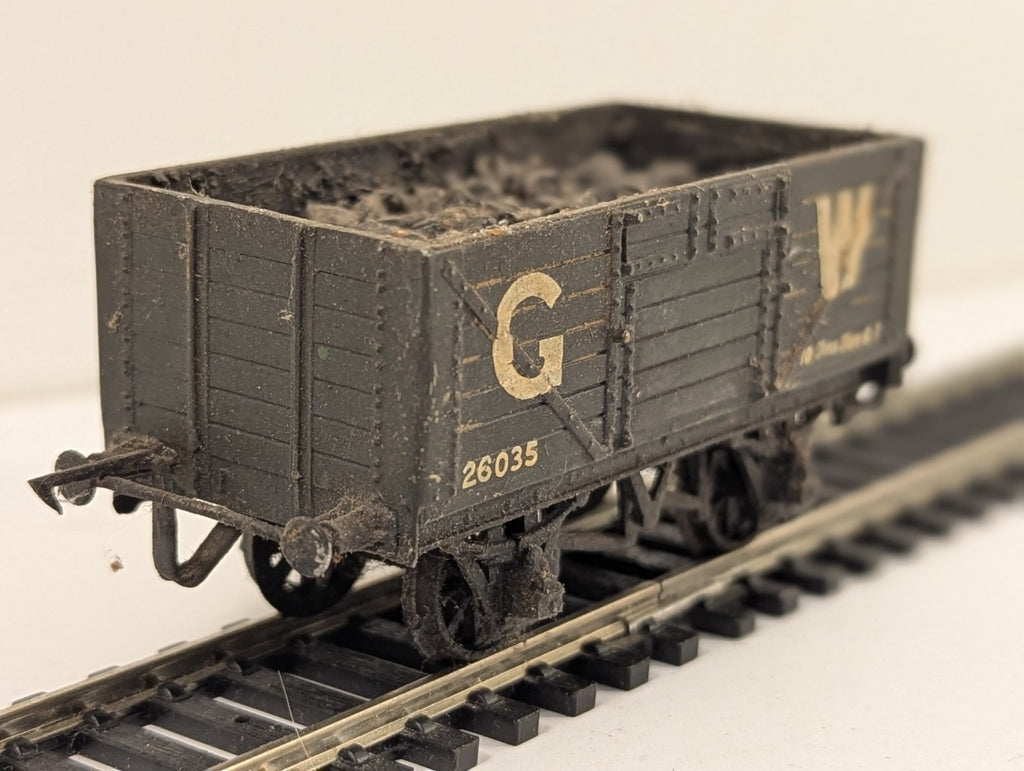 Kit Built OO Gauge GWR 5 Plank Open Wagon with Coal Load Goods Wagon 260