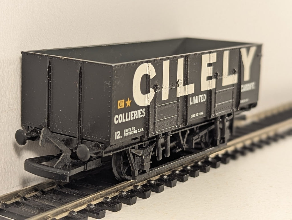 Bachmann OO Gauge 20 Ton Steel Mineral Wagon Cilely Collieries Good