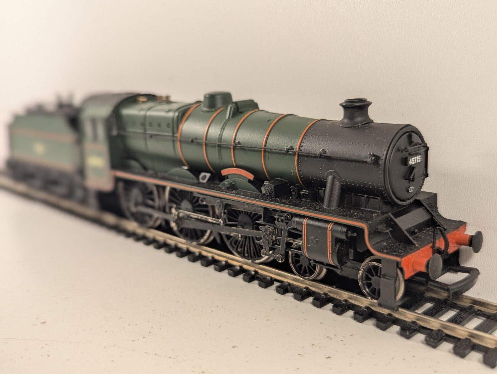 Bachmann Branch-Line 31-151 Jubilee Class 4-6-0 'Invincible'