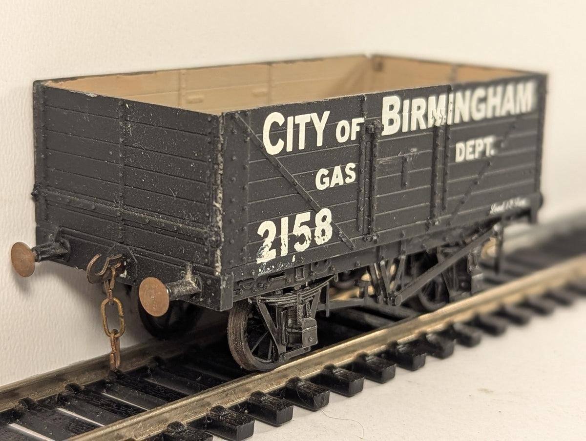 Kit-built OO Gauge 7 Plank Open Wagon Goods Wagon 2158