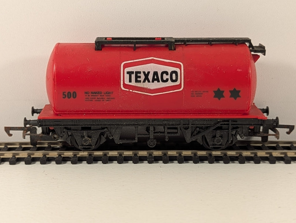 Hornby R231 OO Gauge Texaco Tank Wagon