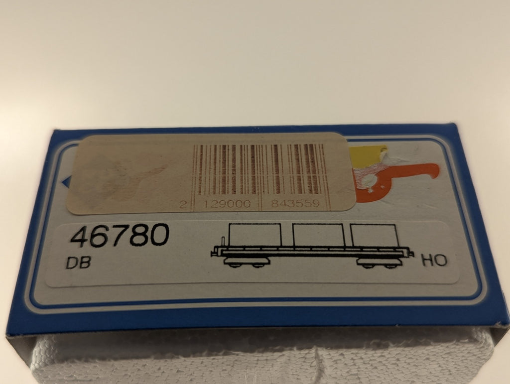 Roco HO Gauge DB Sgis Container Wagon with Cho Yang Containers 31 80 453 7 015-8