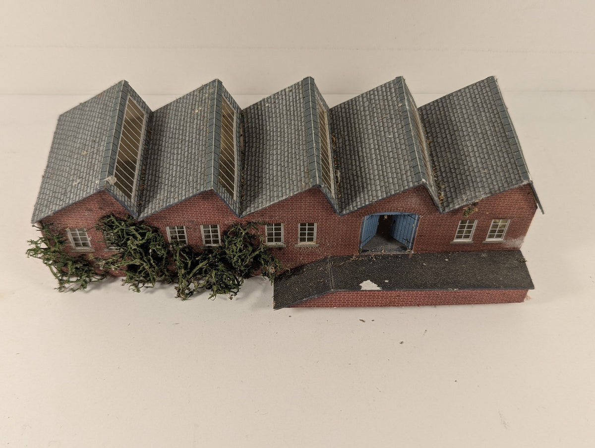 Metcalfe N Gauge Red Brick Factory Building