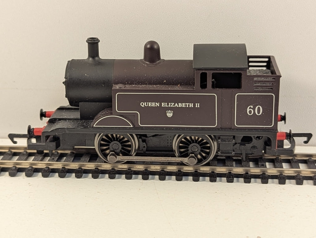 Hornby R3091 OO Gauge BR 0-4-0 Queen Elizabeth II Collectors Club 2012