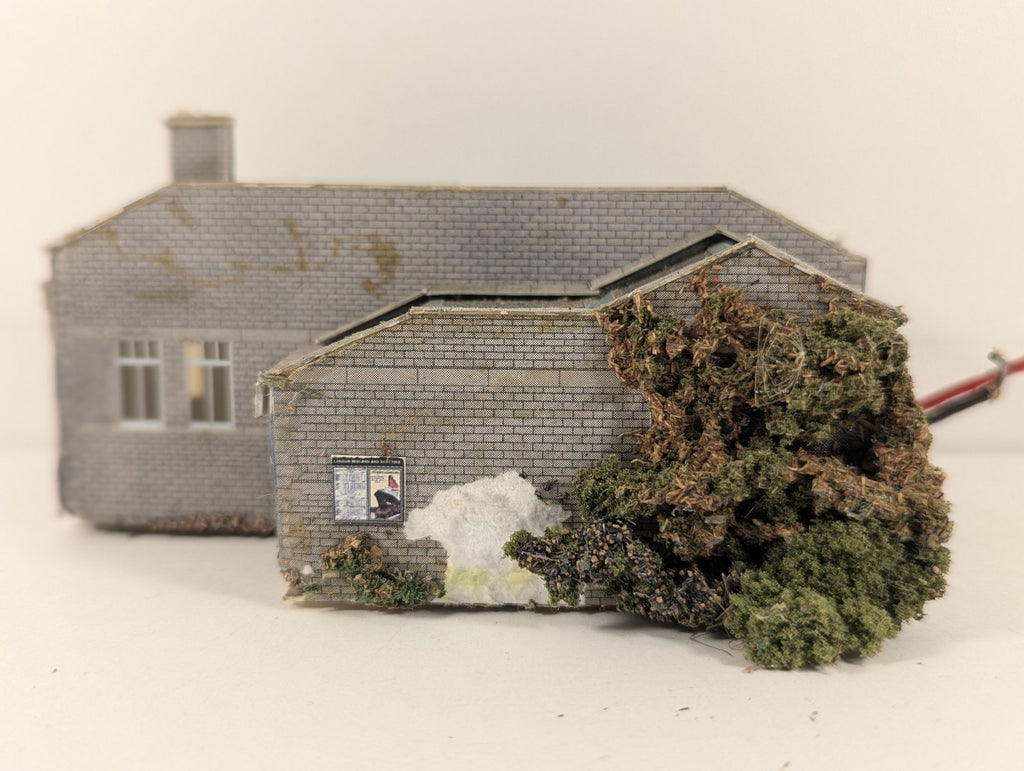 Metcalfe N Gauge Stone Station Building PO238