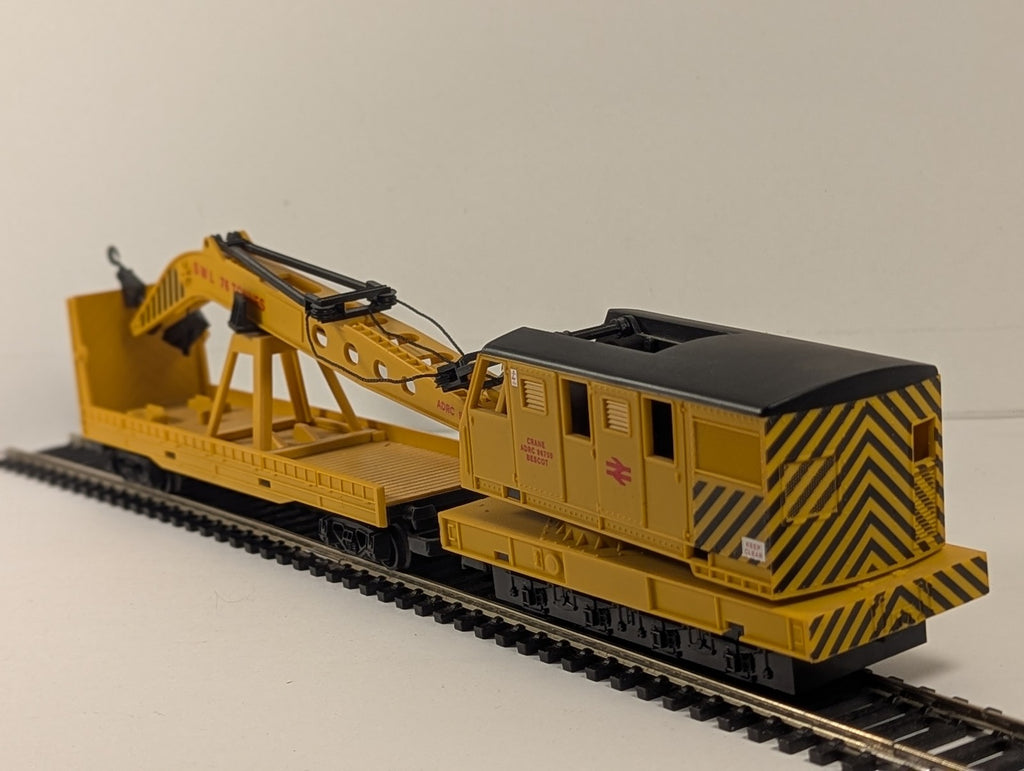 Hornby OO Gauge Breakdown Crane ADRC 96709 BR Yellow R6369