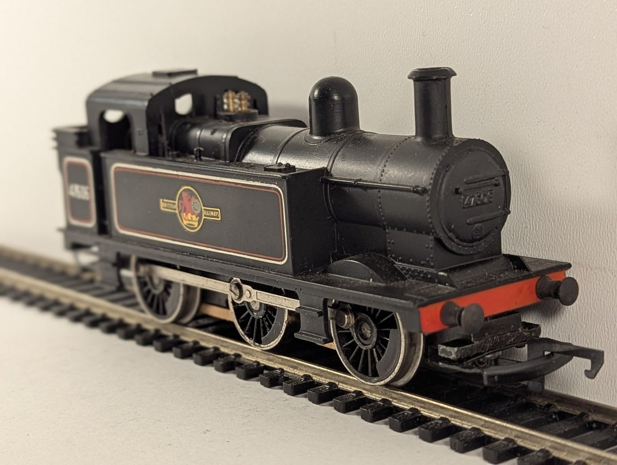 Tri-ang OO Gauge Class 3F Jinty 0-6-0T Steam Locomotive 47606 BR Black R52