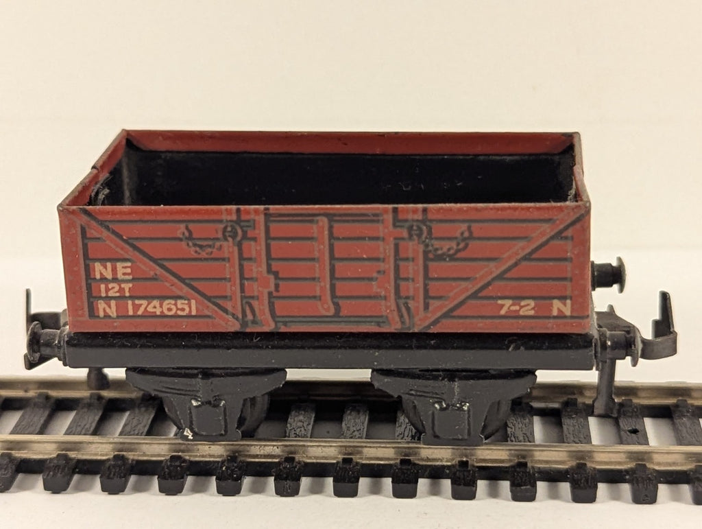 Trix Twin Railways 465168 LNER 5-Plank Open Wagon OO Gauge