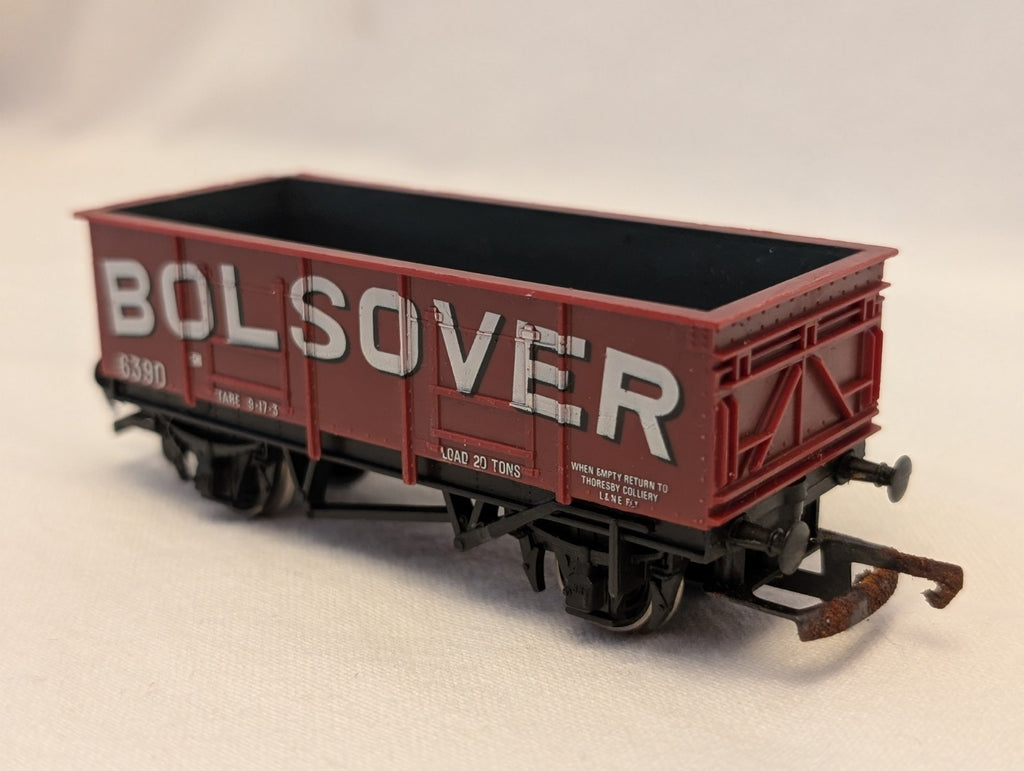 Hornby OO Gauge 20 Ton Steel Wagon Goods Wagon 6390 Bolsover Brown
