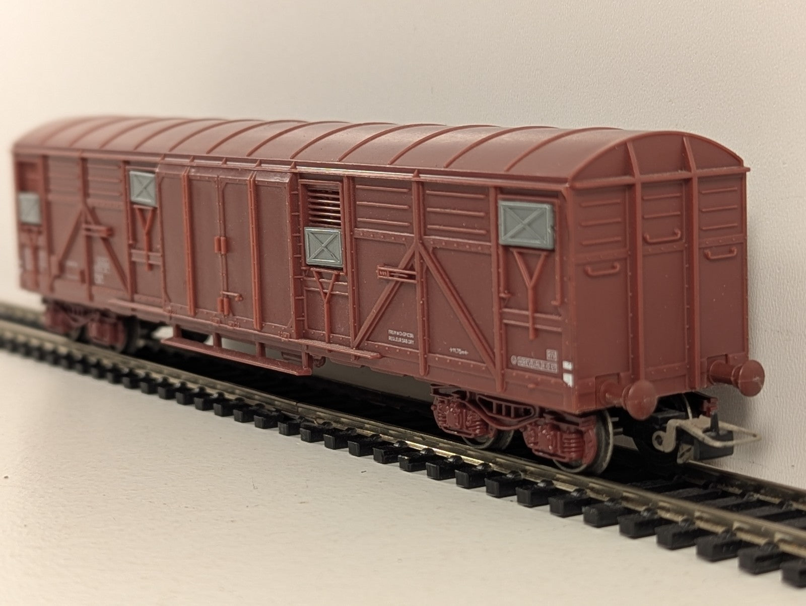 Jouef HO Gauge SNCF 6531 Twin Bogie Box Van - Boxed