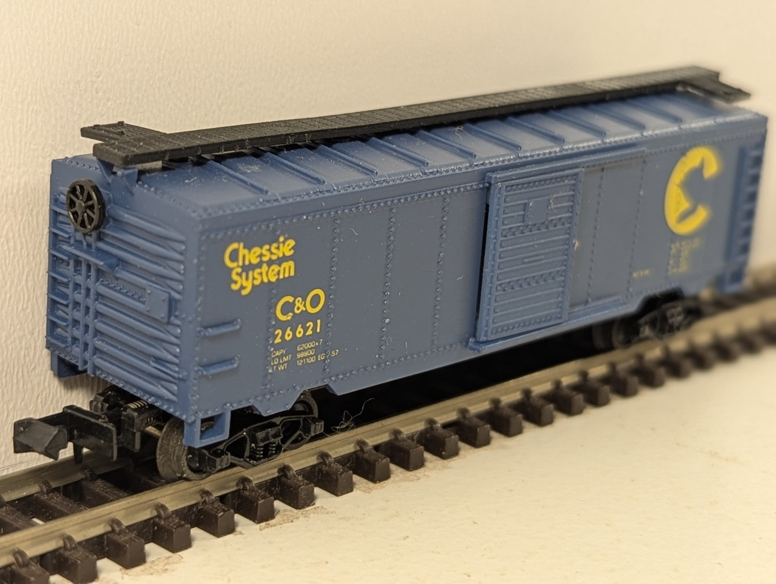 Life-Like 7789 N Gauge Chessie System Evans 40ft Boxcar - Boxed