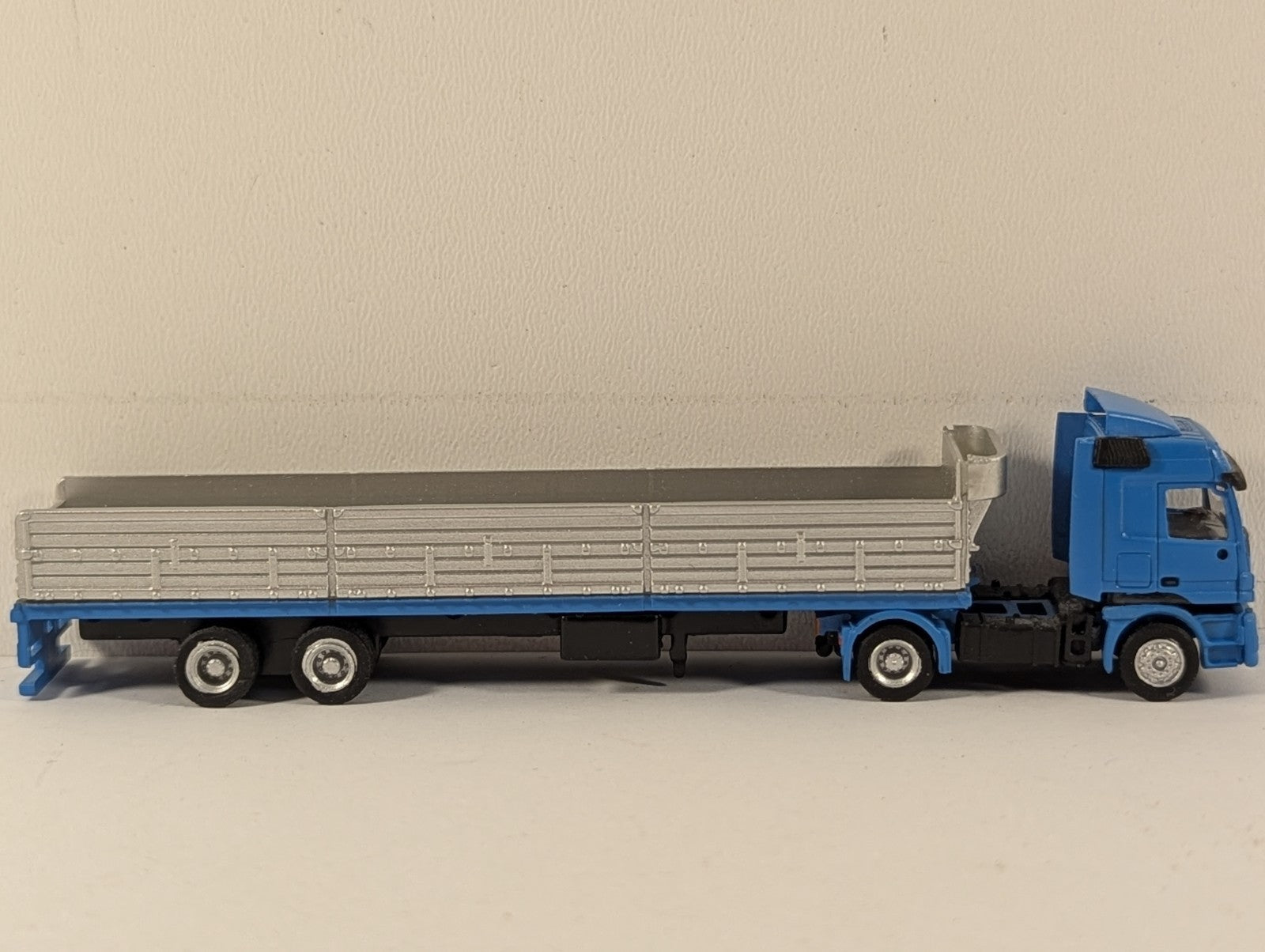 Aoshima 1:150 Scale Trailer Truck Collection Part 1 Model Vehicle
