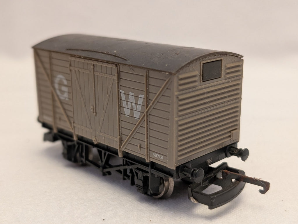 Lima OO Gauge GWR 12 Ton Ventilated Goods Van Goods Wagon