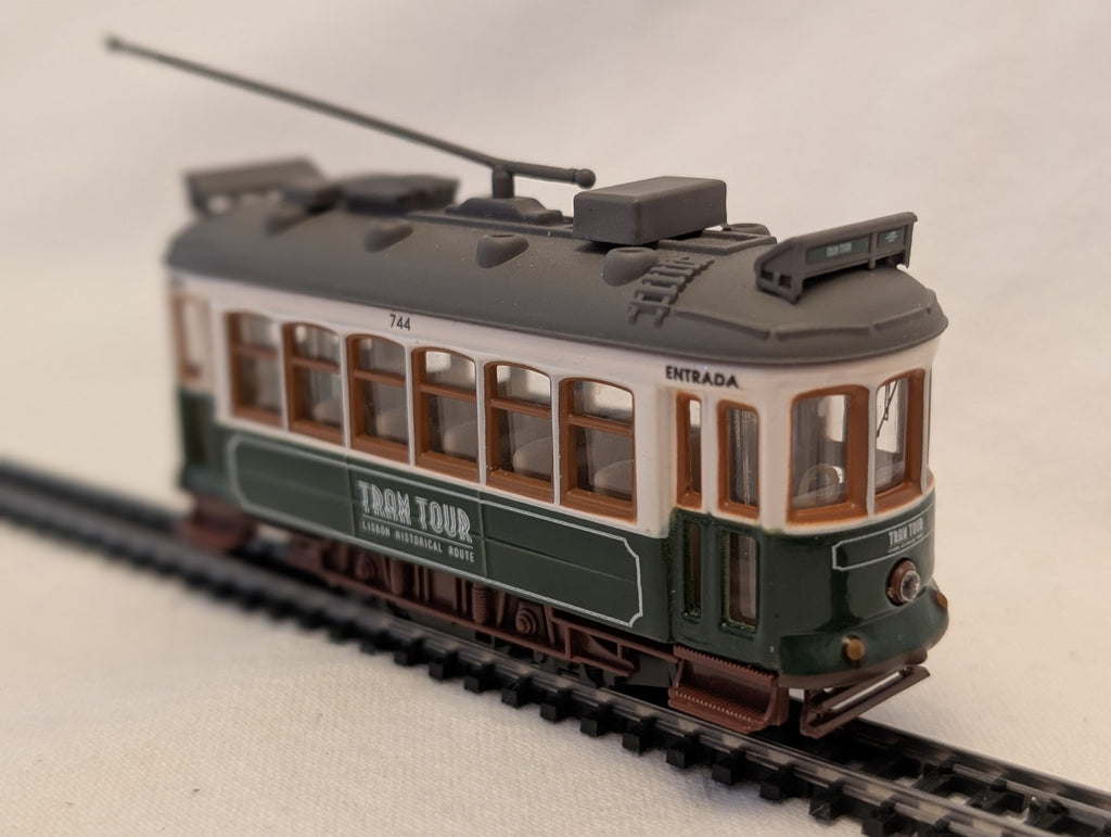 HOe Gauge Kato Hills Tramcar Tour Motorised Lisbon Historical Route Tram Tour