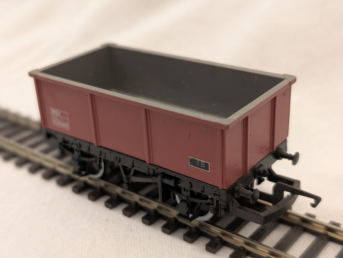 Hornby OO Gauge R1017 27T Steel Tippler Wagon B388469 BR Brown