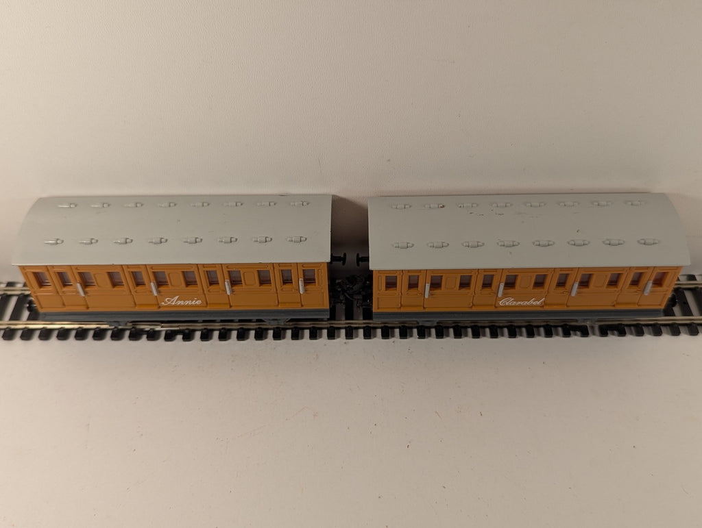 Bachmann OO Gauge Annie and Clarabel Coaches Orange