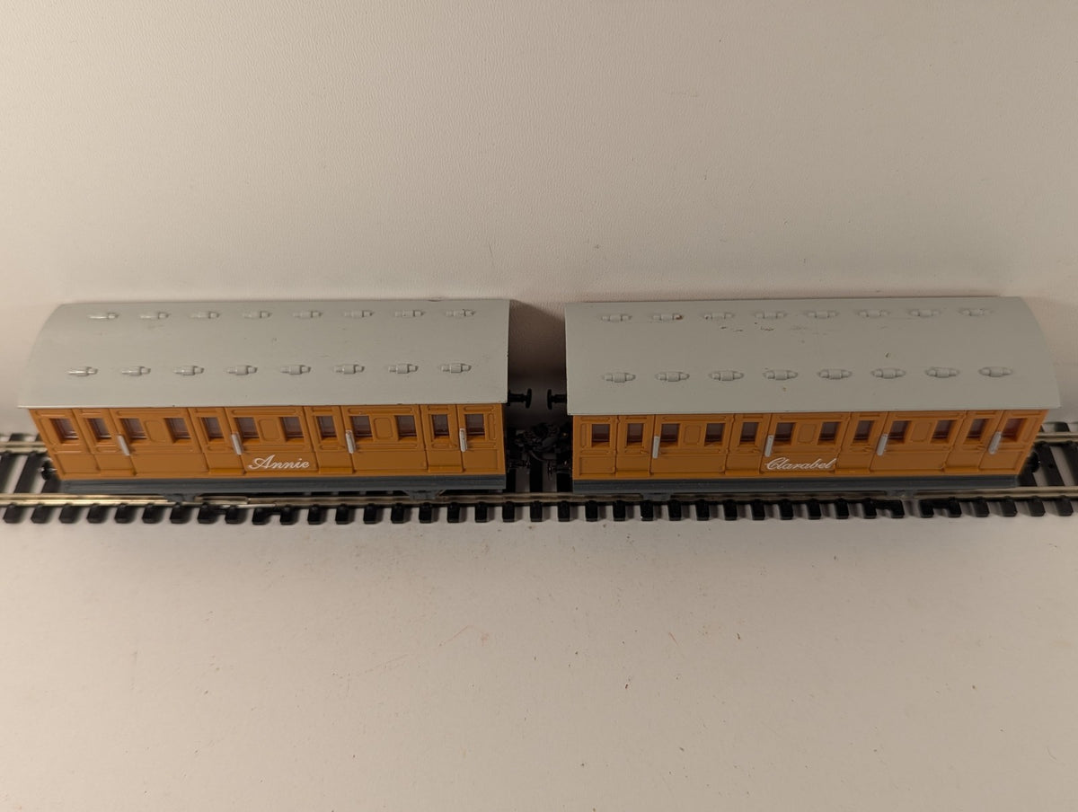 Bachmann OO Gauge Annie and Clarabel Coaches Orange