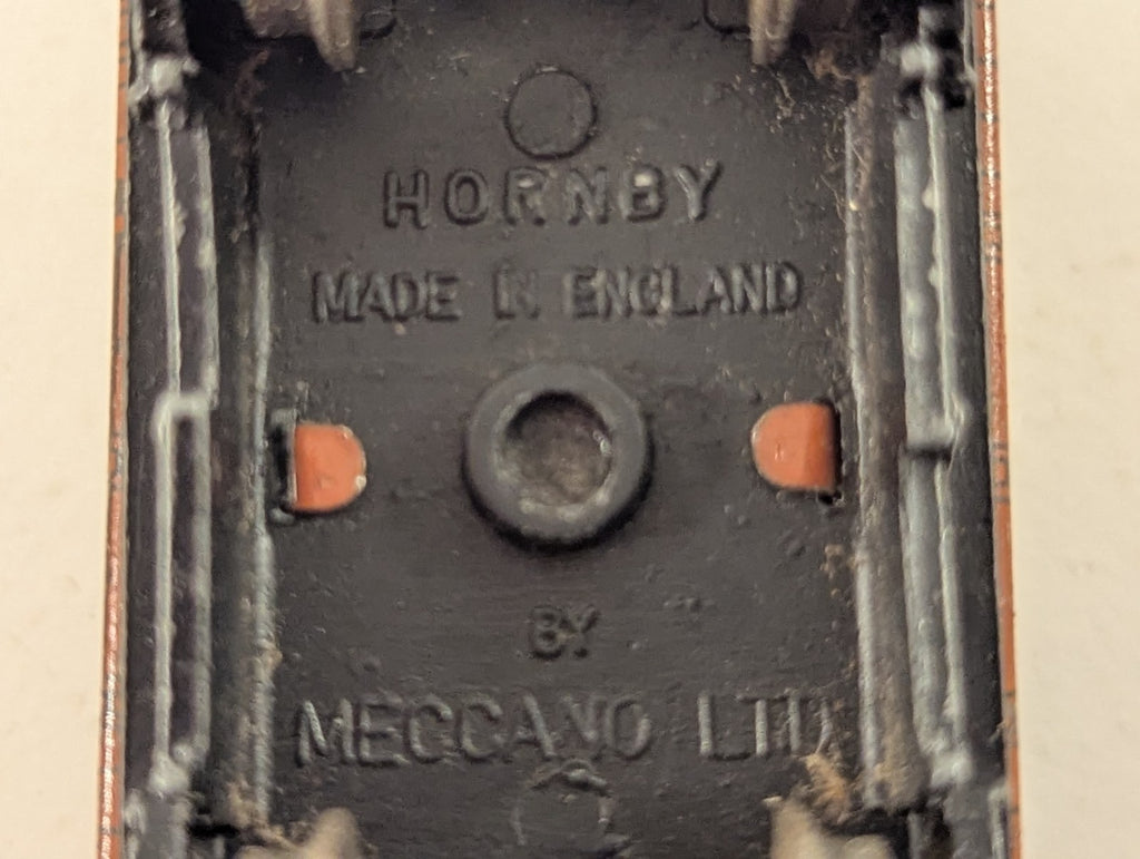 Hornby Dublo D1 LNER Fish Van OO Gauge - Chipped Roof Paint