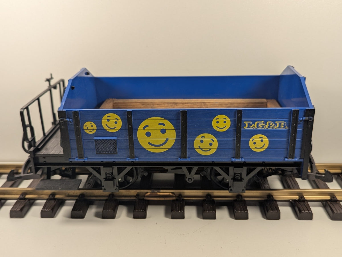 LGB 94306 G Gauge Smiley Face Gondola