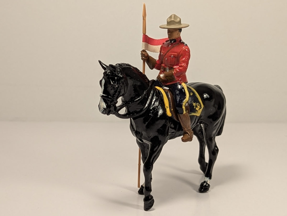 Britains 7234 Royal Canadian Mounted Police Metal Model Set