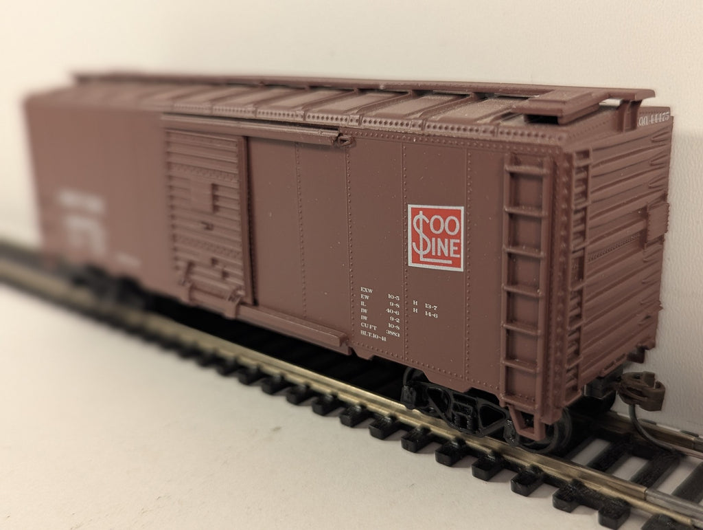 Athearn HO Scale 40' Box Car 44475 Soo Line
