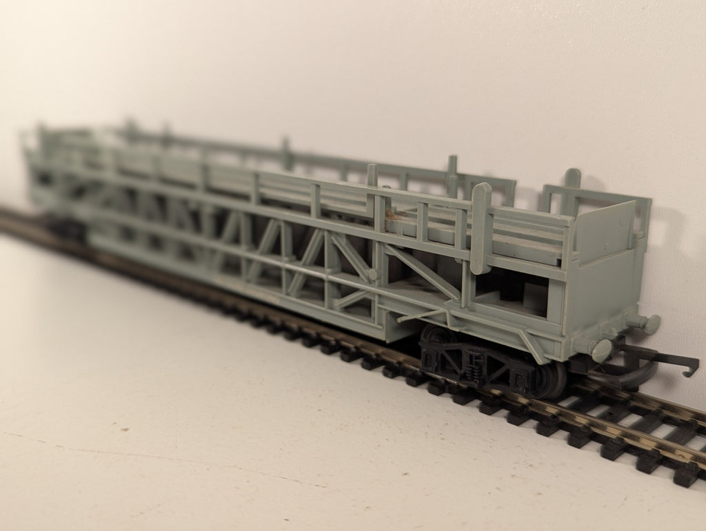 Tri-ang R342 OO Gauge Grey Tierwag Car Transporter