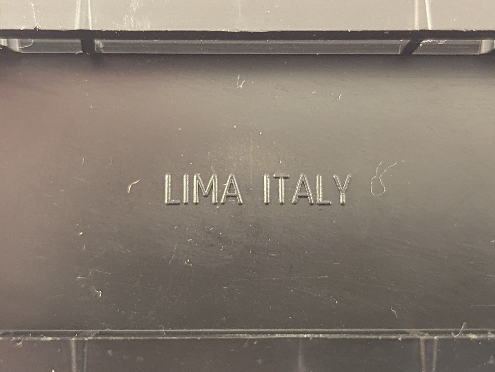 Lima L305620 British Rail 20 Ton Brake Van
