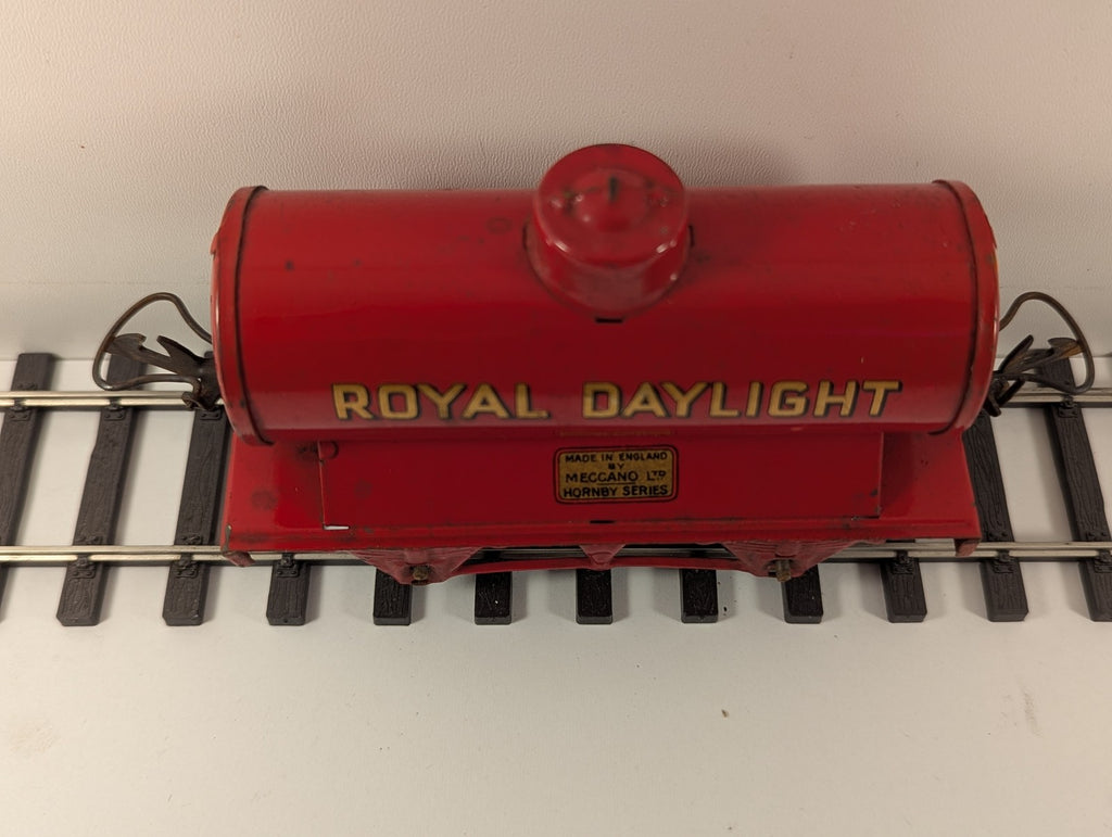 Hornby O Gauge No. 1 Royal Daylight Tank Wagon Wagons Royal Daylight (Red)