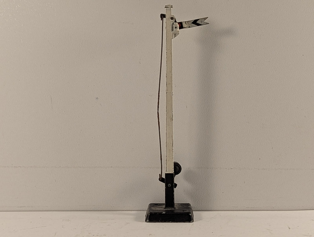 Hornby OO Gauge No. 1 Distant Signal Yellow & Black