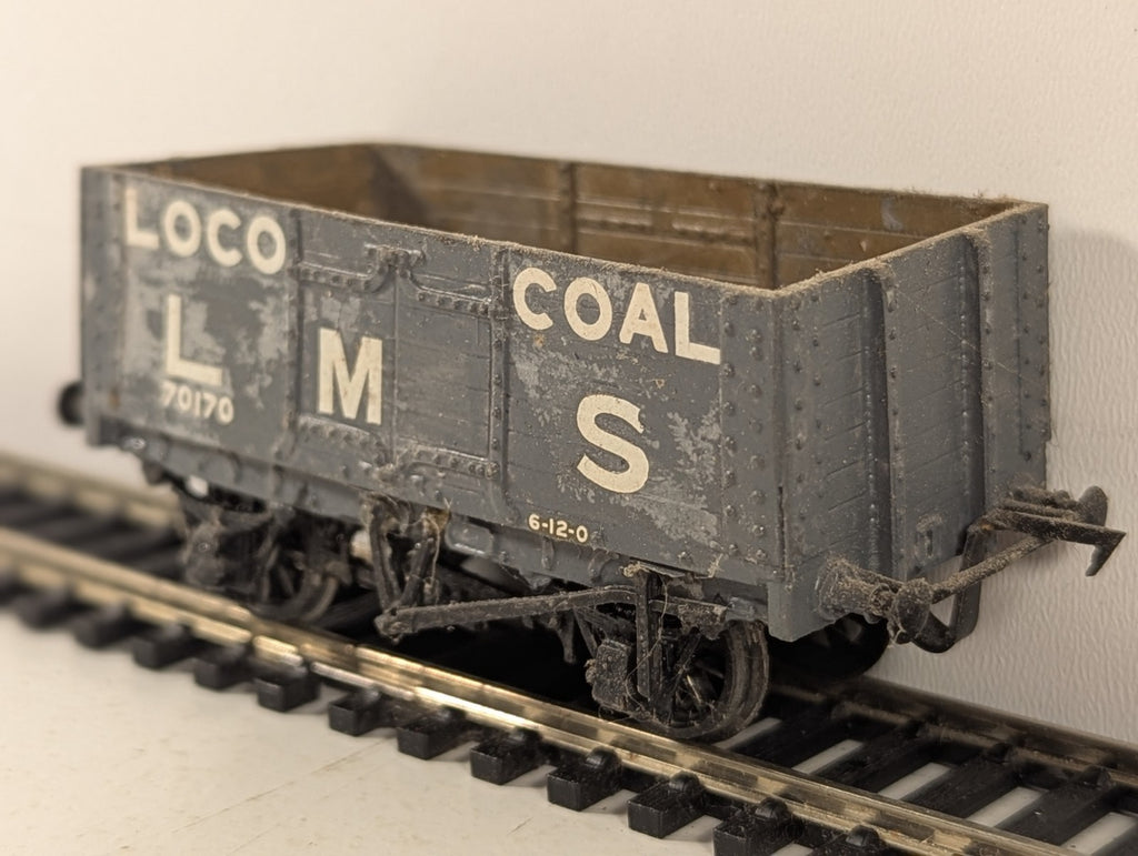 Kitbuilt OO Gauge 7-Plank Loco Coal Wagon Open Wagon 70170 LMS Grey