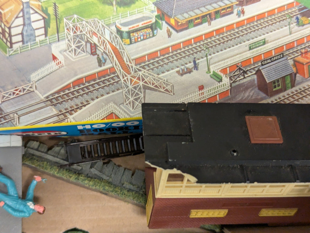 Job Lot of OO Gauge Model Railway Spares & Parts