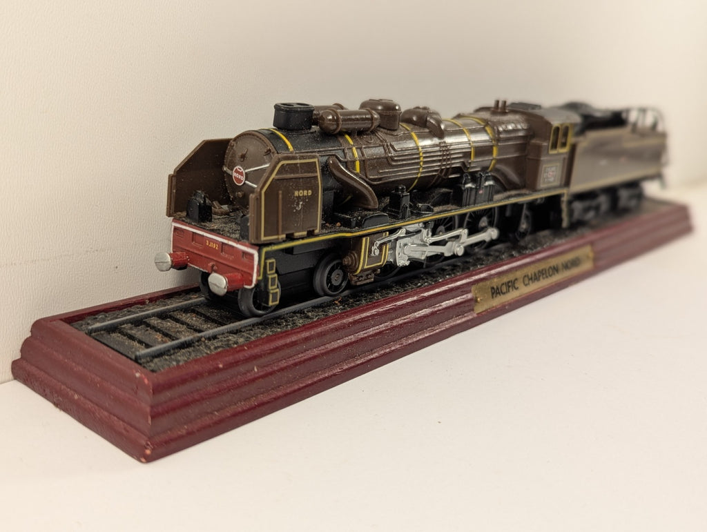 Atlas Editions 1:100 Scale Pacific Chapelon Nord Static Steam Locomotive