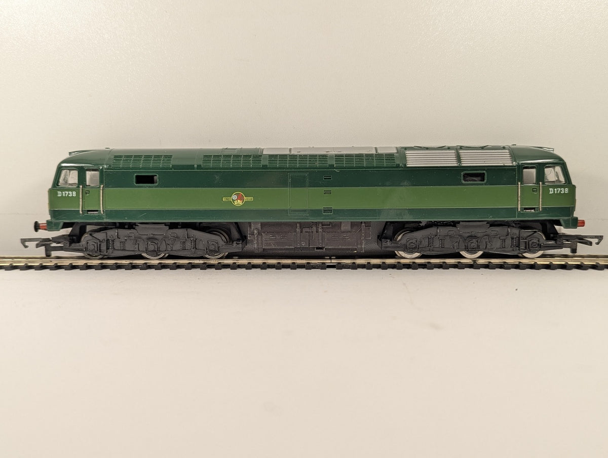 Hornby OO Gauge Class 47 Brush Type 4 Diesel Locomotive D1738 BR Two-Tone Green