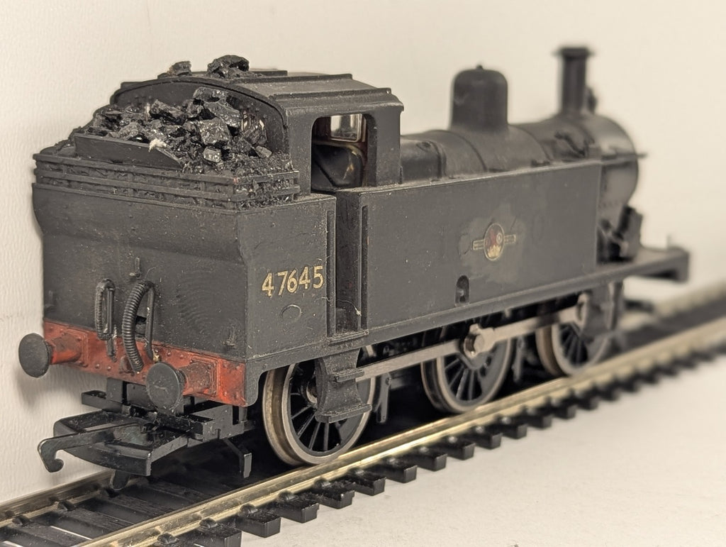 Hornby OO Gauge Class 3F Jinty 0-6-0T Steam Locomotive 47645 BR Black