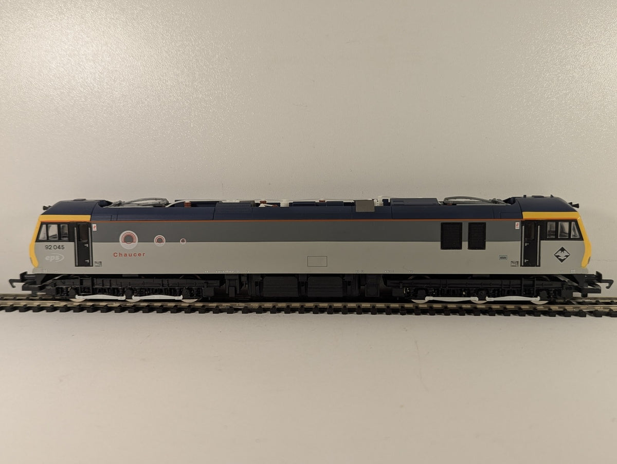Hornby OO Gauge Class 92 Electric Locomotive 92045 EPS Grey R2035