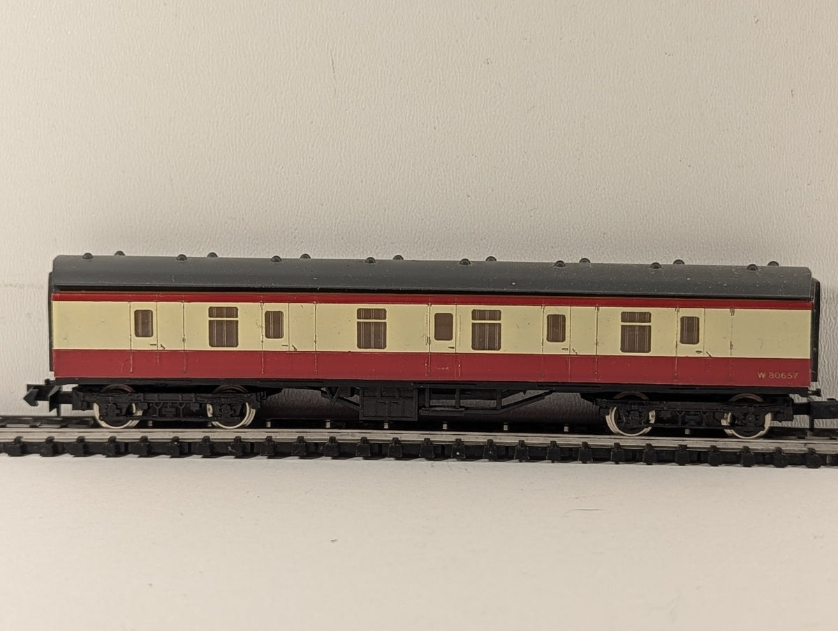 Graham Farish N Gauge BR Mk1 Corridor Coach Passenger Coach W 80657