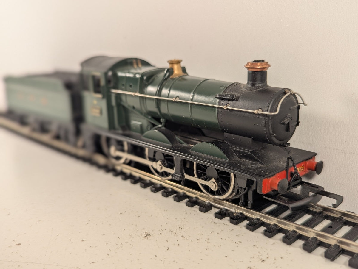 Mainline OO Gauge Collett Class 2251 0-6-0 Steam Locomotive 3205 GWR Green
