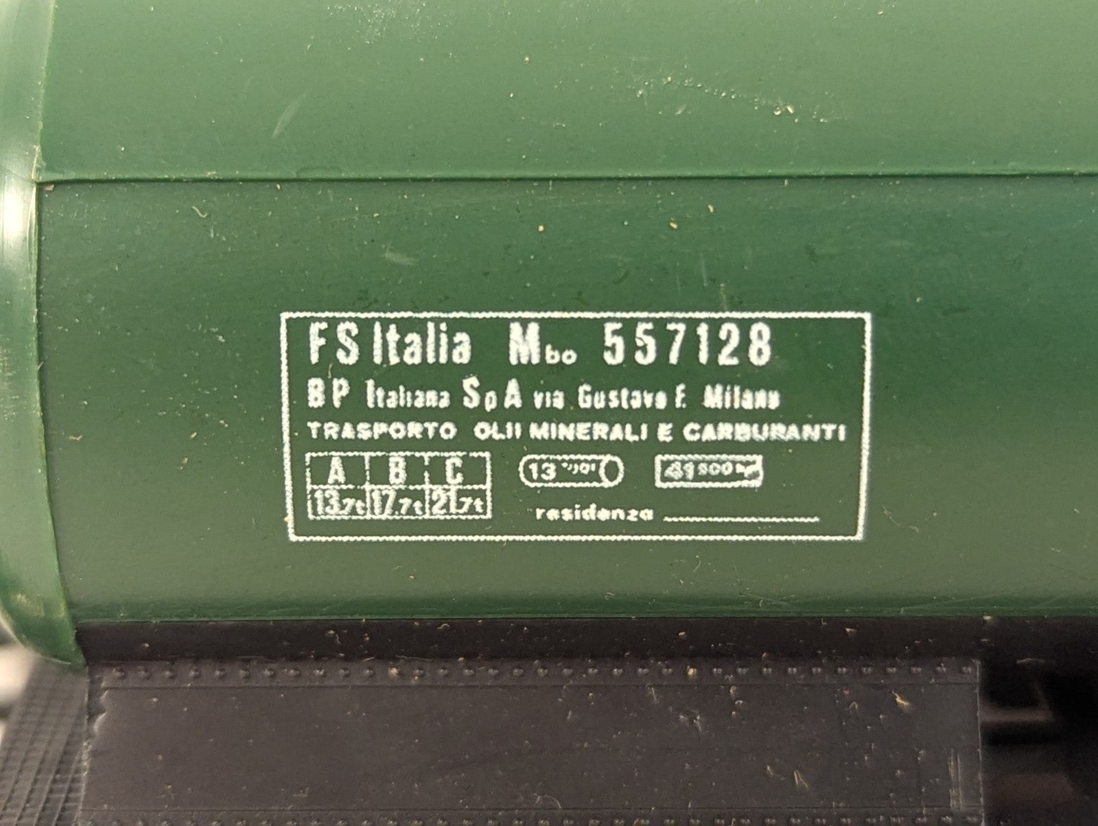 Lima HO Scale FS BP Tank Wagon Goods Wagon 557128 BP Green
