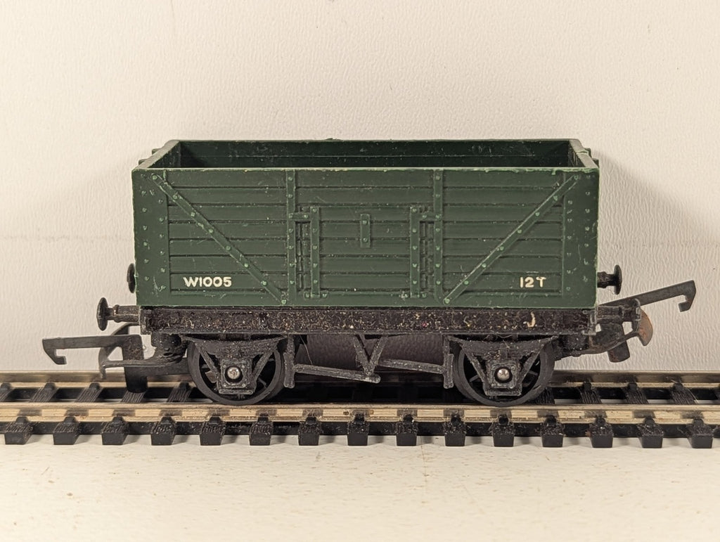 Tri-ang OO Gauge 5-Plank Open Wagon Goods Wagon W1005 BR Green R10