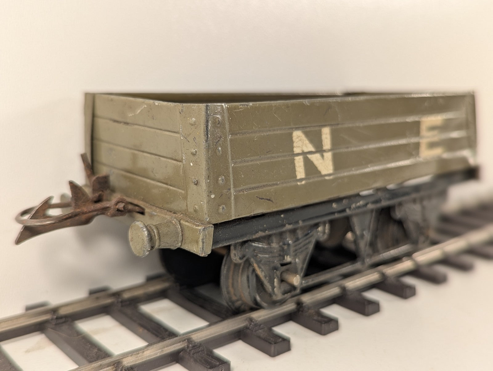 Hornby O Gauge North Eastern Railway Open Wagon - Missing Couplers