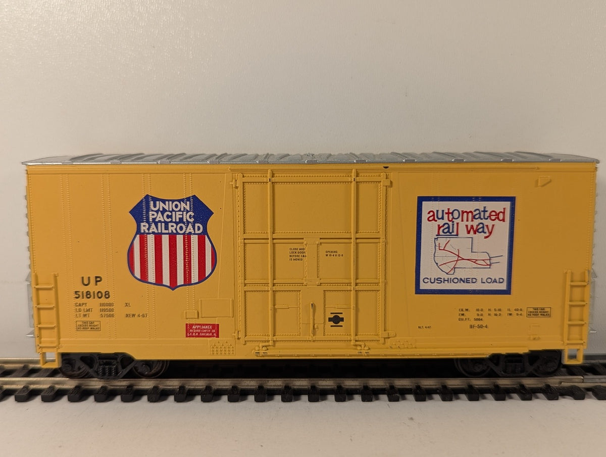 Athearn HO Gauge 40 Ft Hi-Cube Boxcar 518108 Union Pacific 1966
